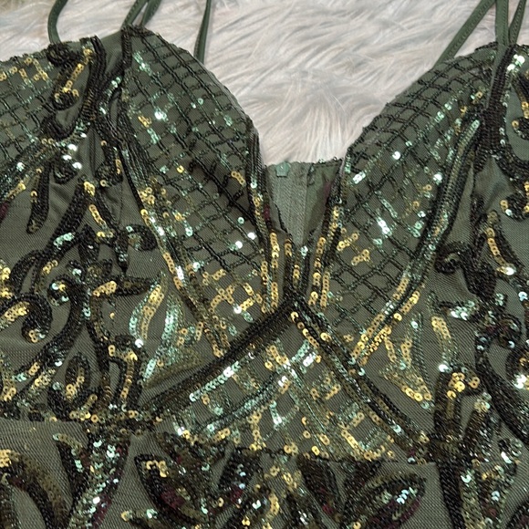 NWT AKIRA Green Sequins Mini Dress sz L - Picture 4 of 10